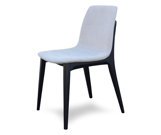 Busetto S061M Sedia dal design moderno in massello di faggio o frassino 1